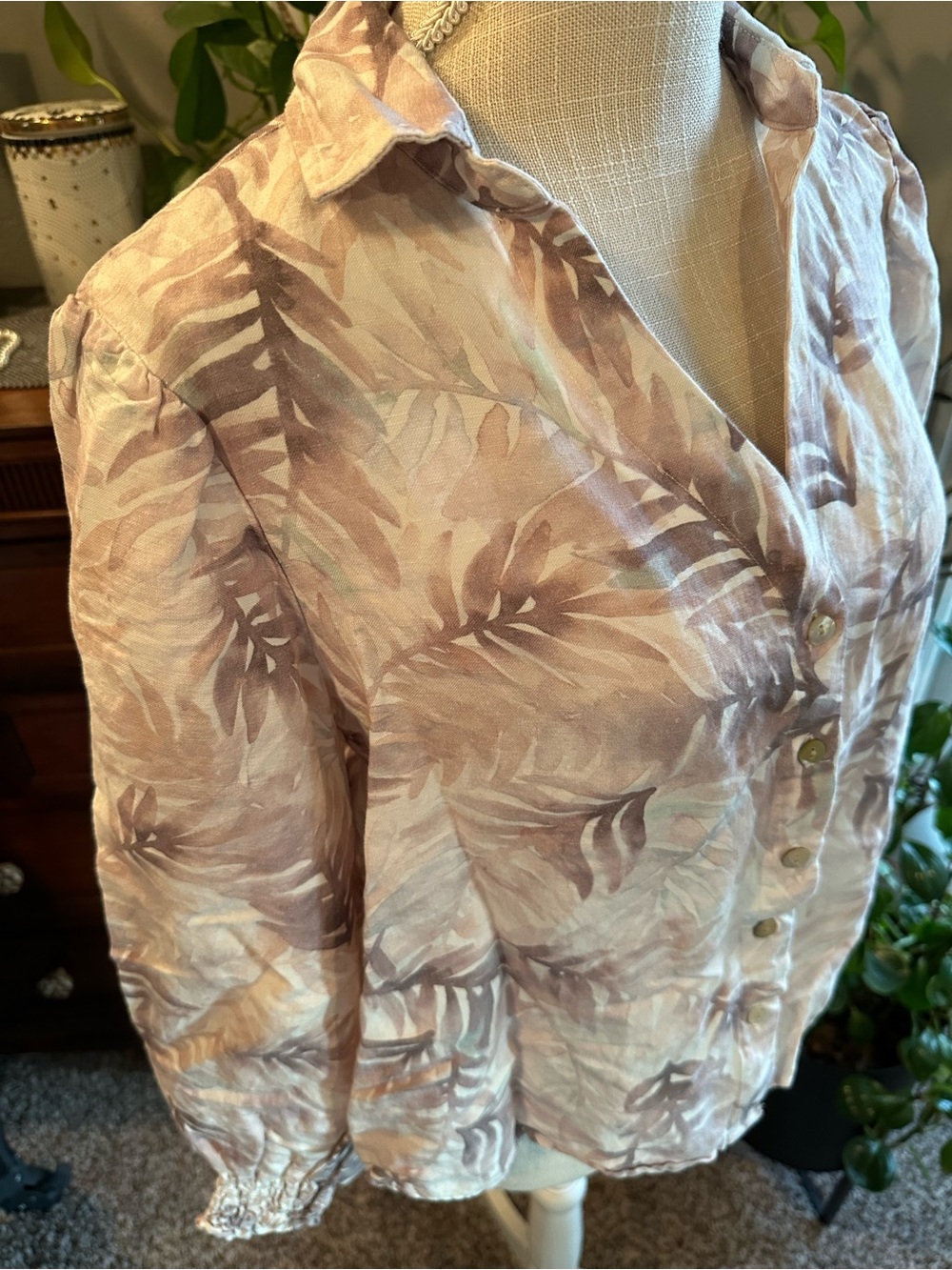cloth & stone Pale Mauve Leaf-Print Button Front Blouse